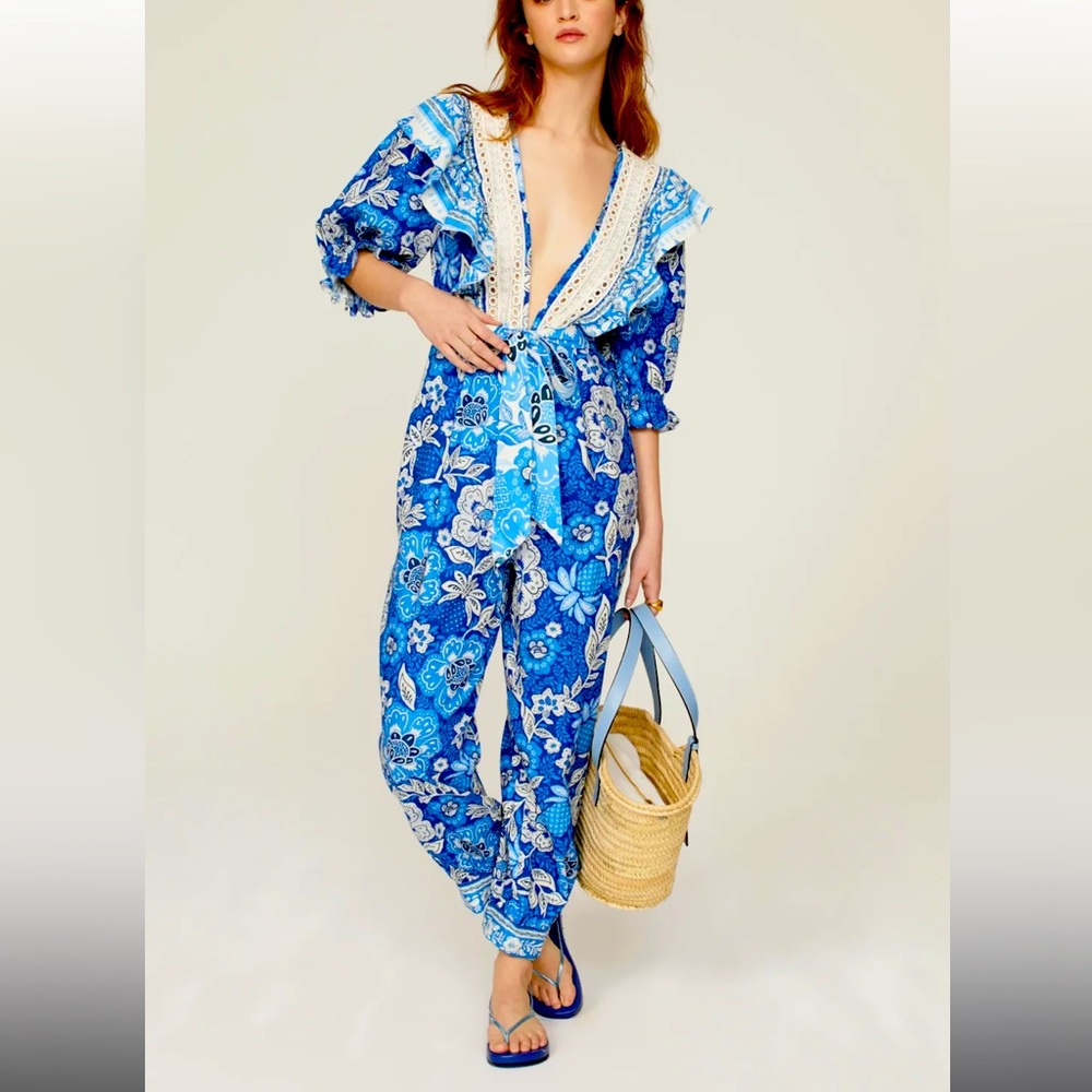NWT Farm Rio Blue Floral Jumpsuit - Size Medium